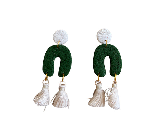 Walking Tassle (Multiple Colors)